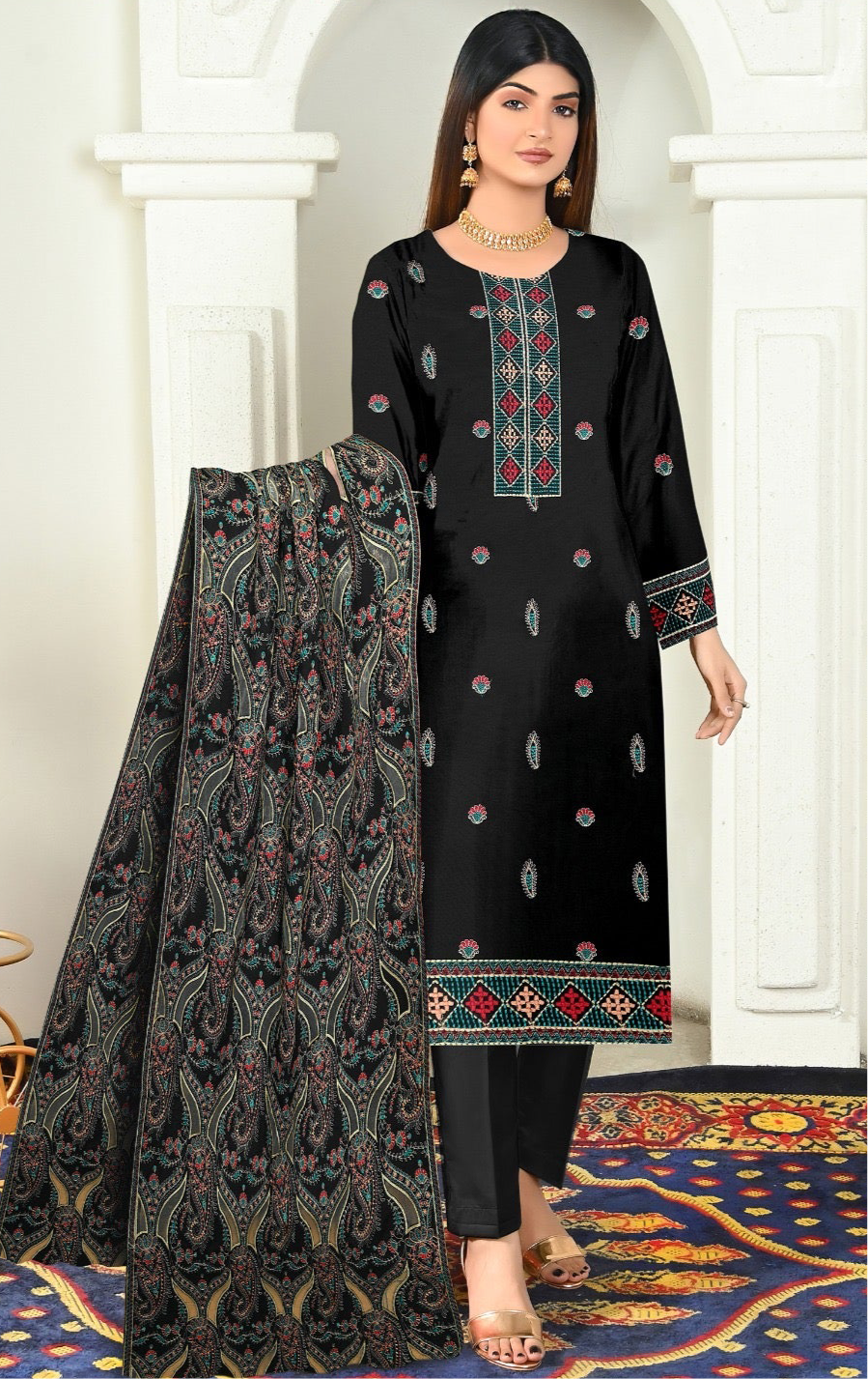 Bareeze 3-piece Dhanak luxury heavy embroidered suit with heavily embroidered aplik shawl – winter collection 2025-2026