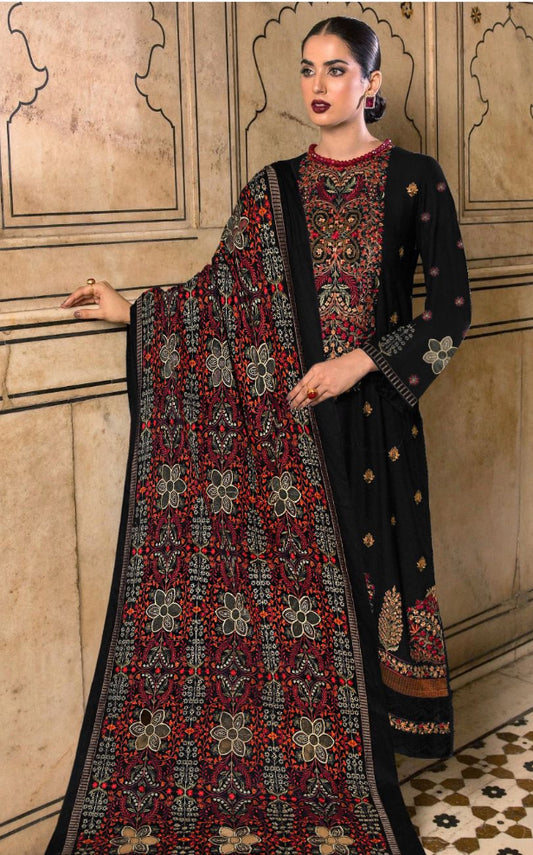 Bareeze  3-piece Dhanak luxury heavy embroidered suit with heavily embroidered aplik shawl – winter collection 2025-2026